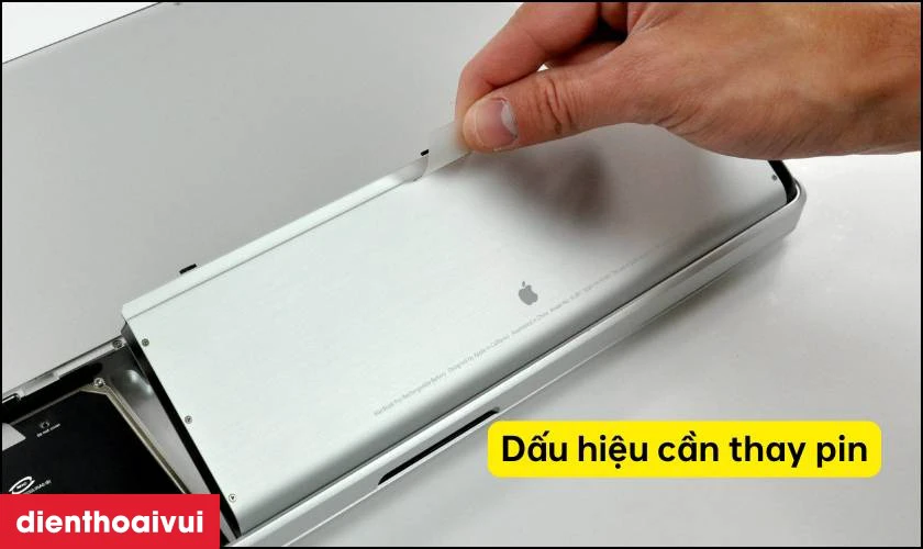Dấu hiệu cần thay pin MacBook Air 2020 13 inch A1965